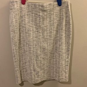 Like-new Lane Bryant midi skirt size 22